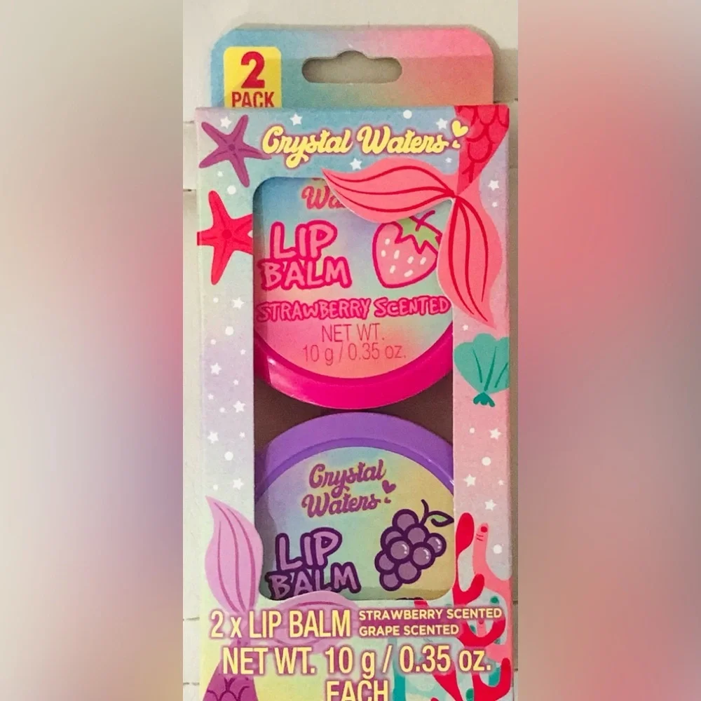 4piece strawberry and‎ grape flavored scented lip balms set new